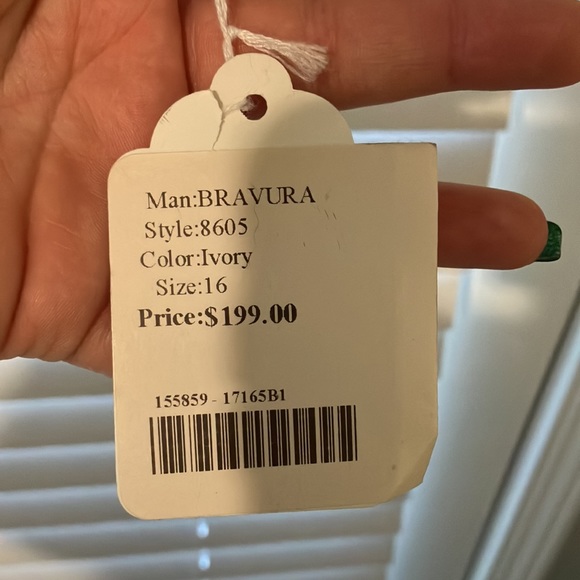 Bridal Bolero - Picture 4 of 12